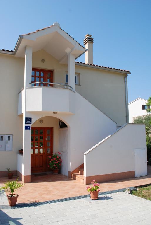 Apartments Skocic Vodice Esterno foto