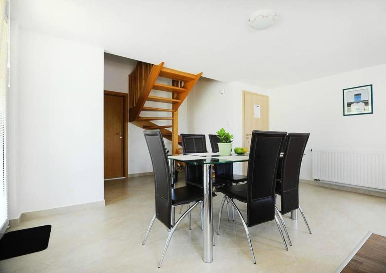 Apartments Skocic Vodice Esterno foto